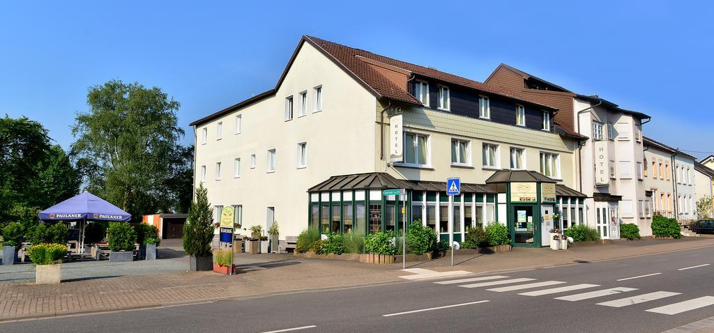 Hotel Maurer Saarwellingen Exteriér fotografie